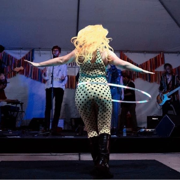 Posh Ambassador💋 Angela 🧜🏻‍♀️ - Picture 13 of 15